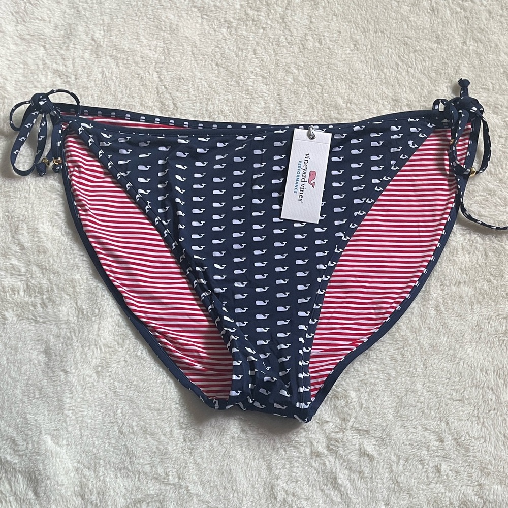 New Vineyard Vine Swim